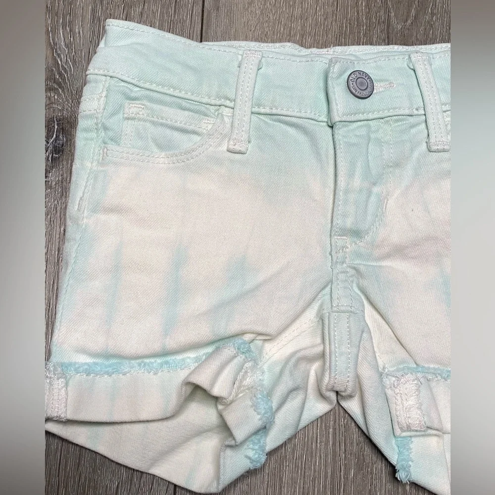 The Children’s Place Blue Shorts Size 5